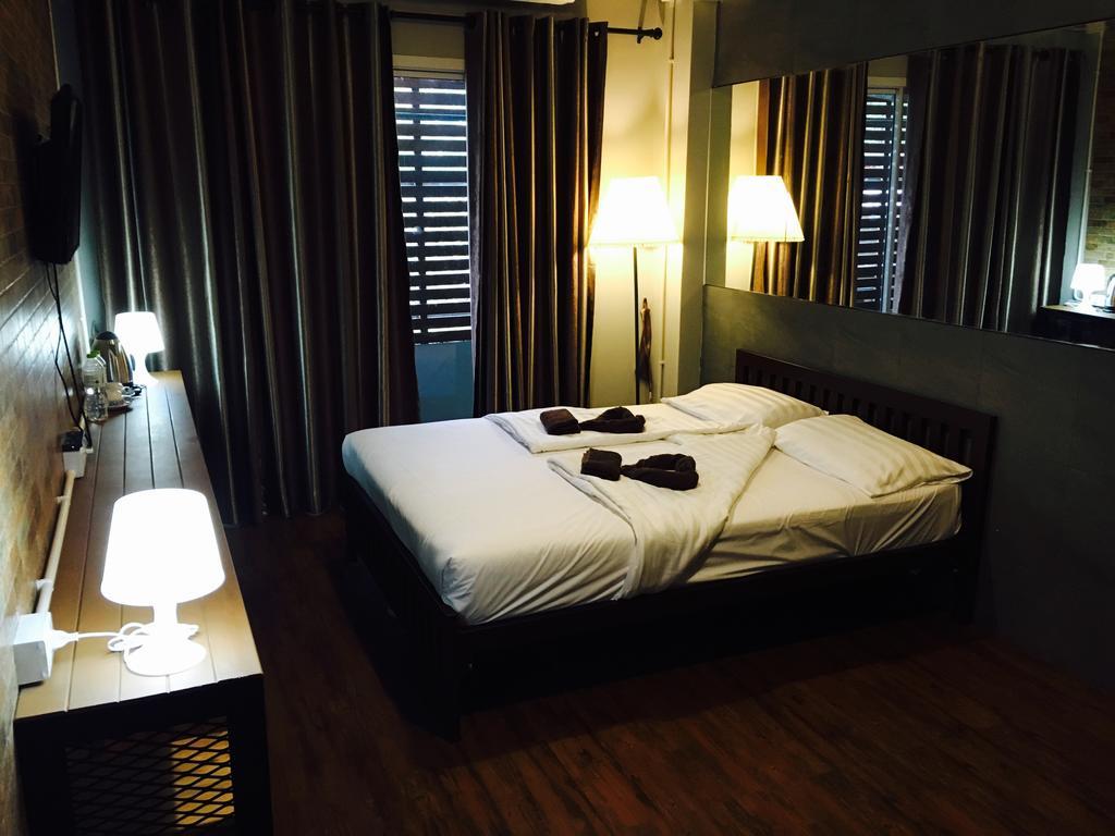 Popcorn House Ratchada Guest house 2*